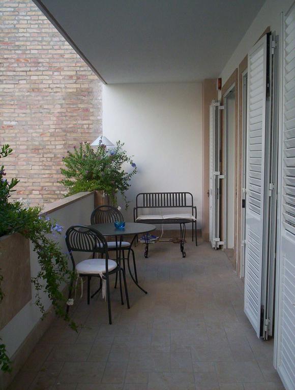 Ferienwohnung Sea House San Benedetto del Tronto Exterior foto